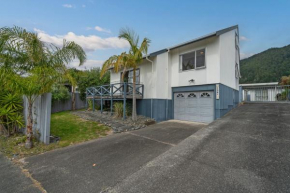 Pauanui Beach Therapy - Pauanui Holiday Home